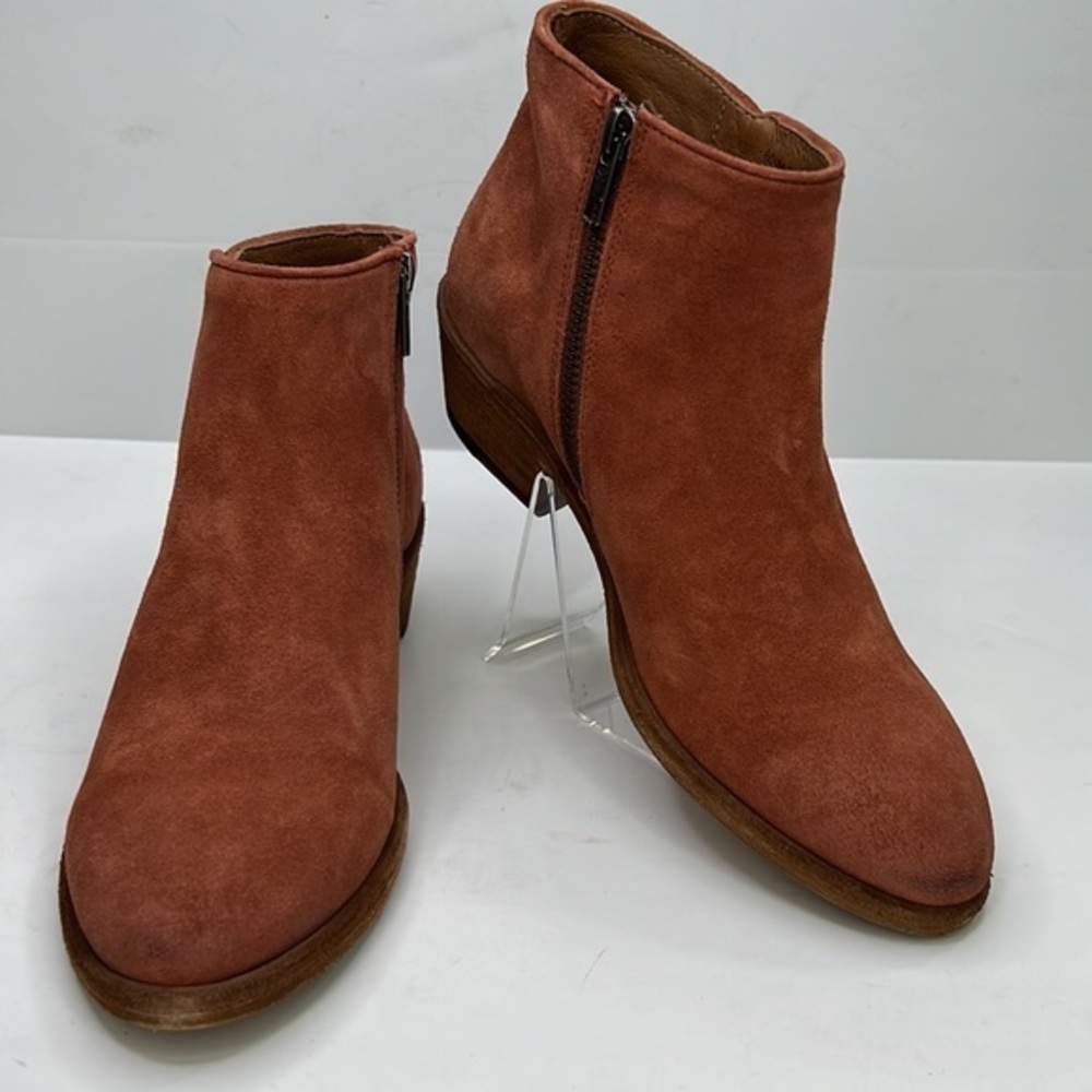 FRYE Carson Piping Suede Booties Light Rose Sz 6.5